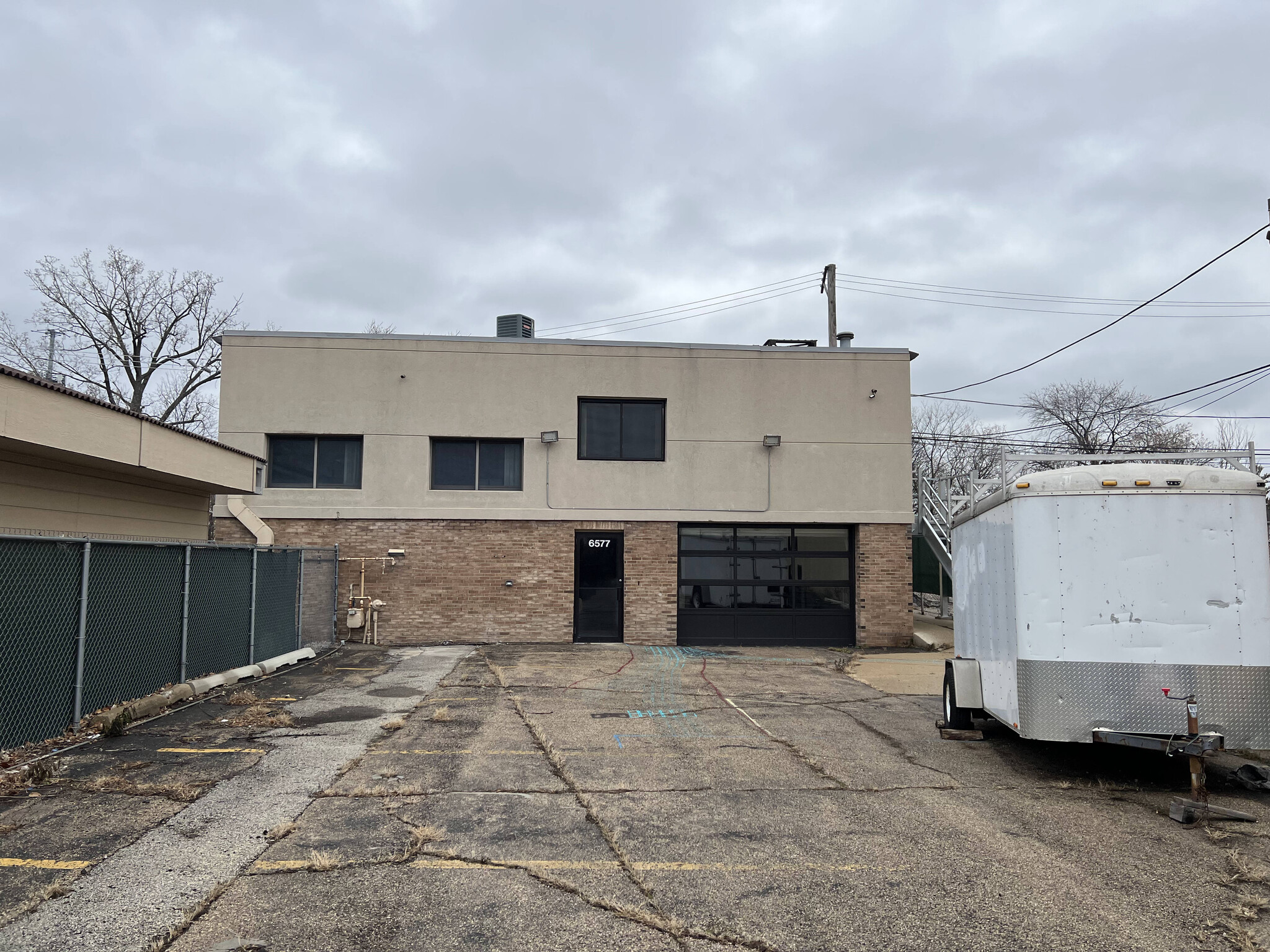 6575-6577 N Avondale Ave, Chicago, IL for Rent