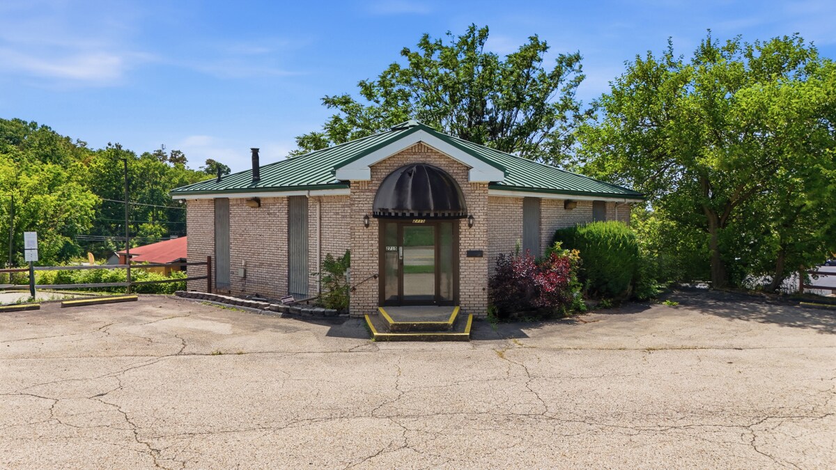 2715 Mosside Blvd, Monroeville, PA for Sale