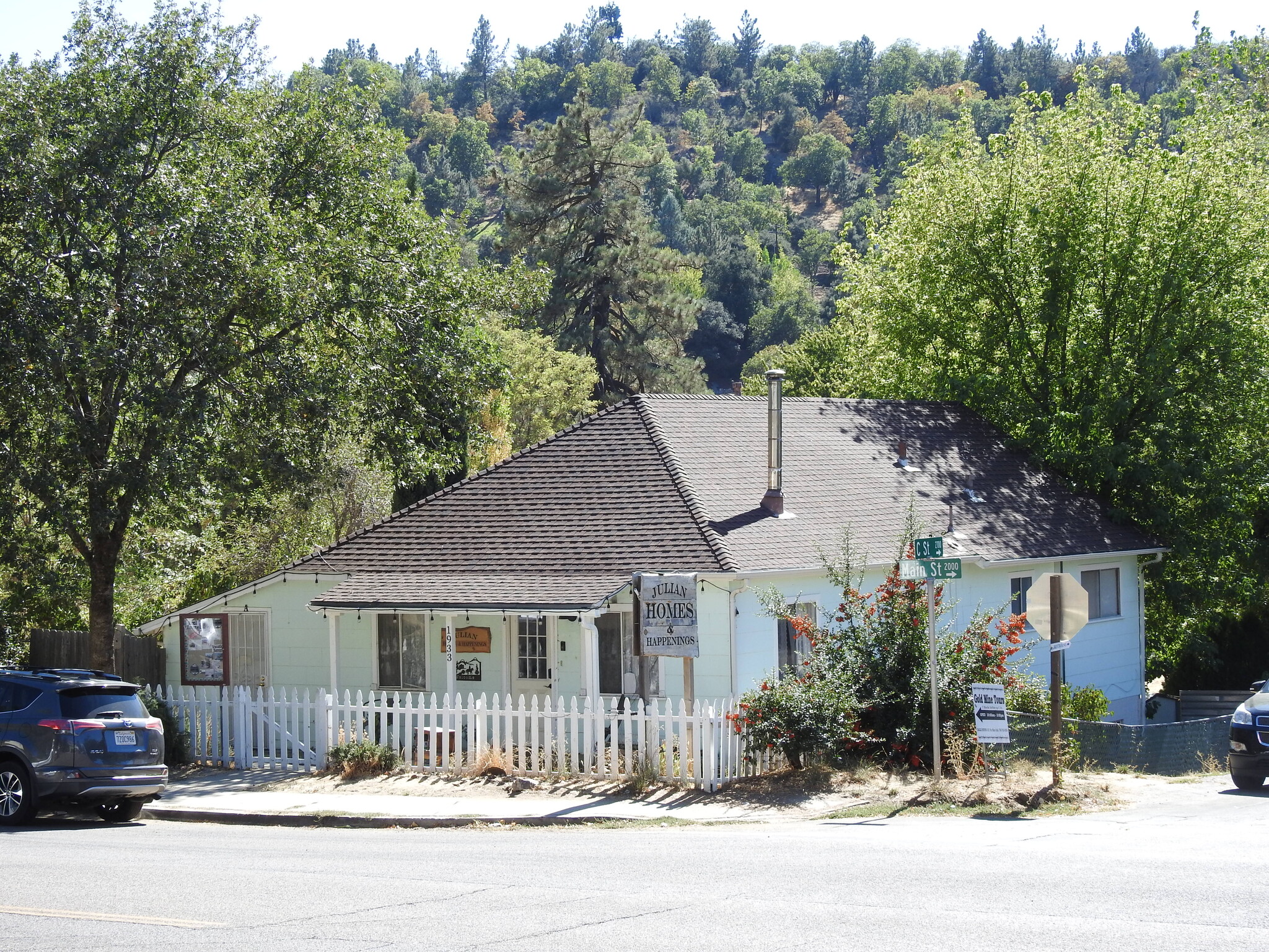 1933 Main St, Julian, CA for Rent