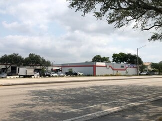 Hollywood, FL Industrial - 4801-4859 Pembroke Rd