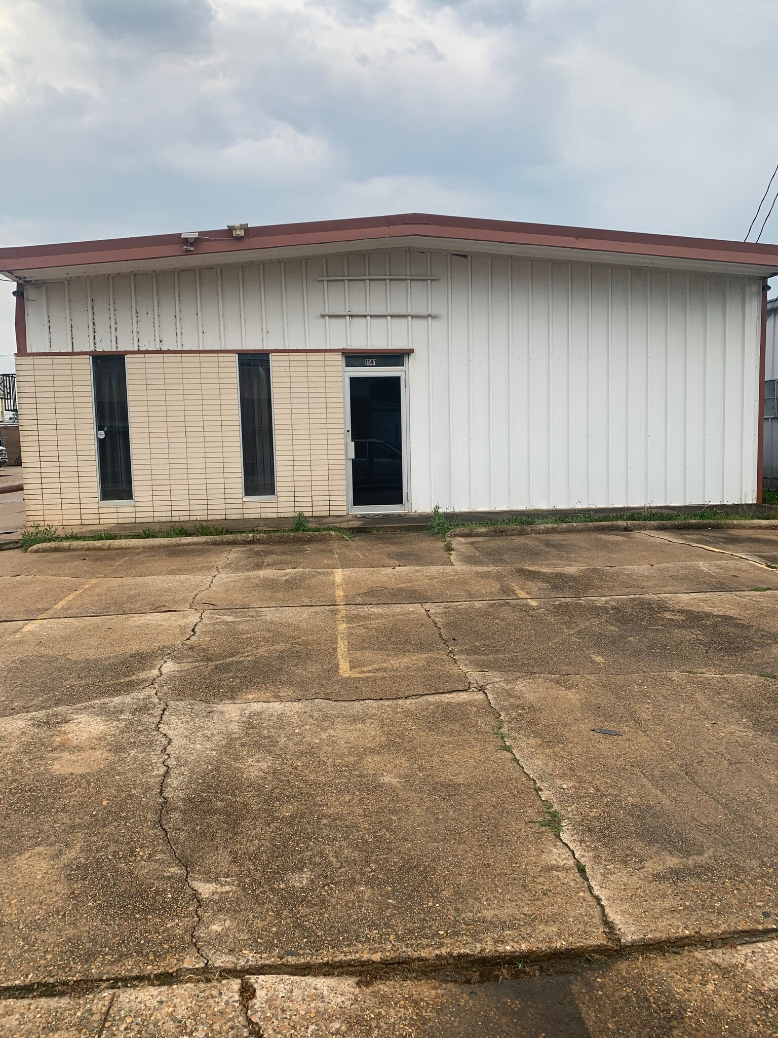 1141 Mckinley Ave Shreveport, LA 71107 Flex Property for Sale on