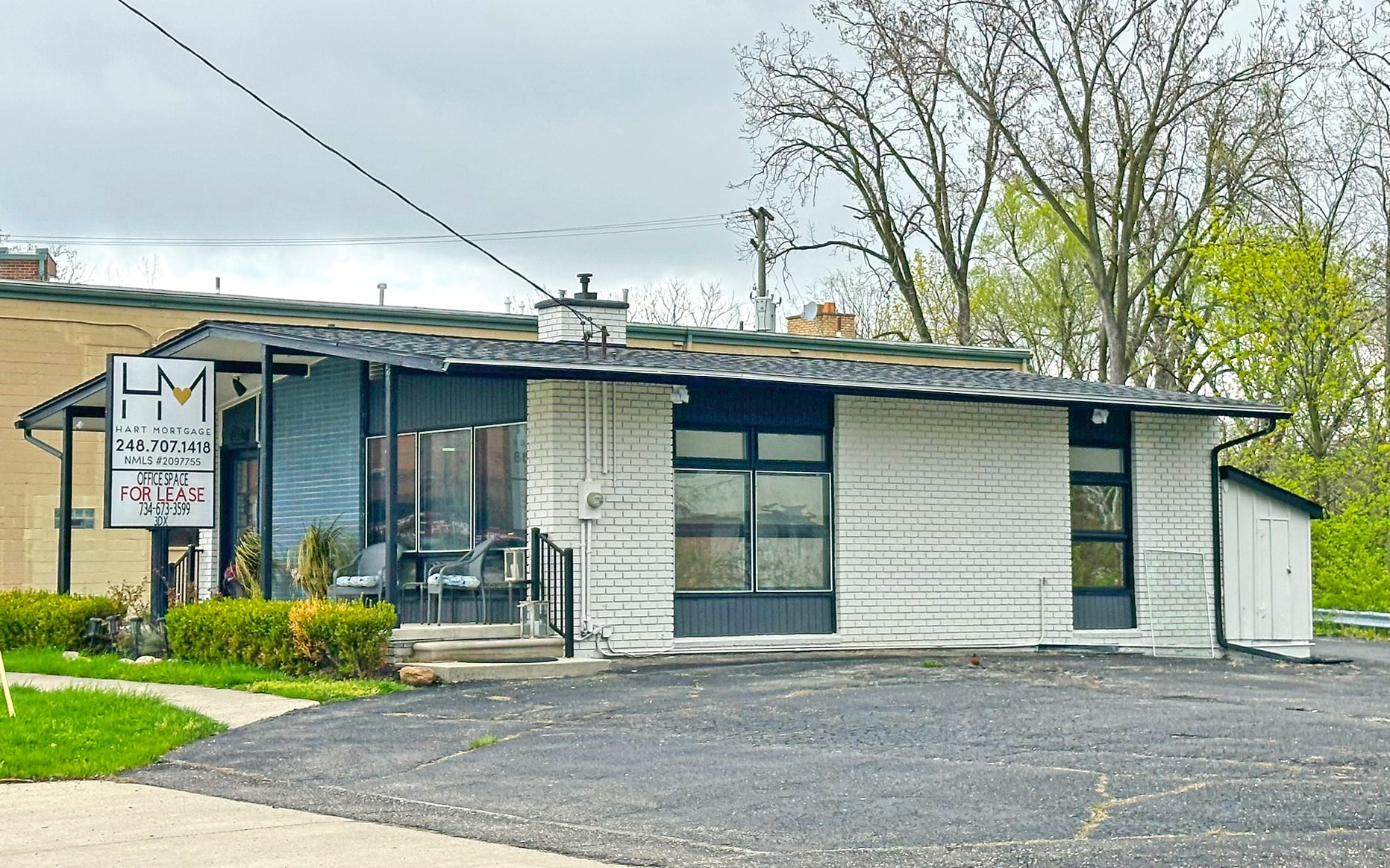 32300 Grand River Ave, Farmington, MI for Rent