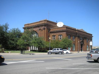 Denison, TX Office/Retail - 101 E Main St