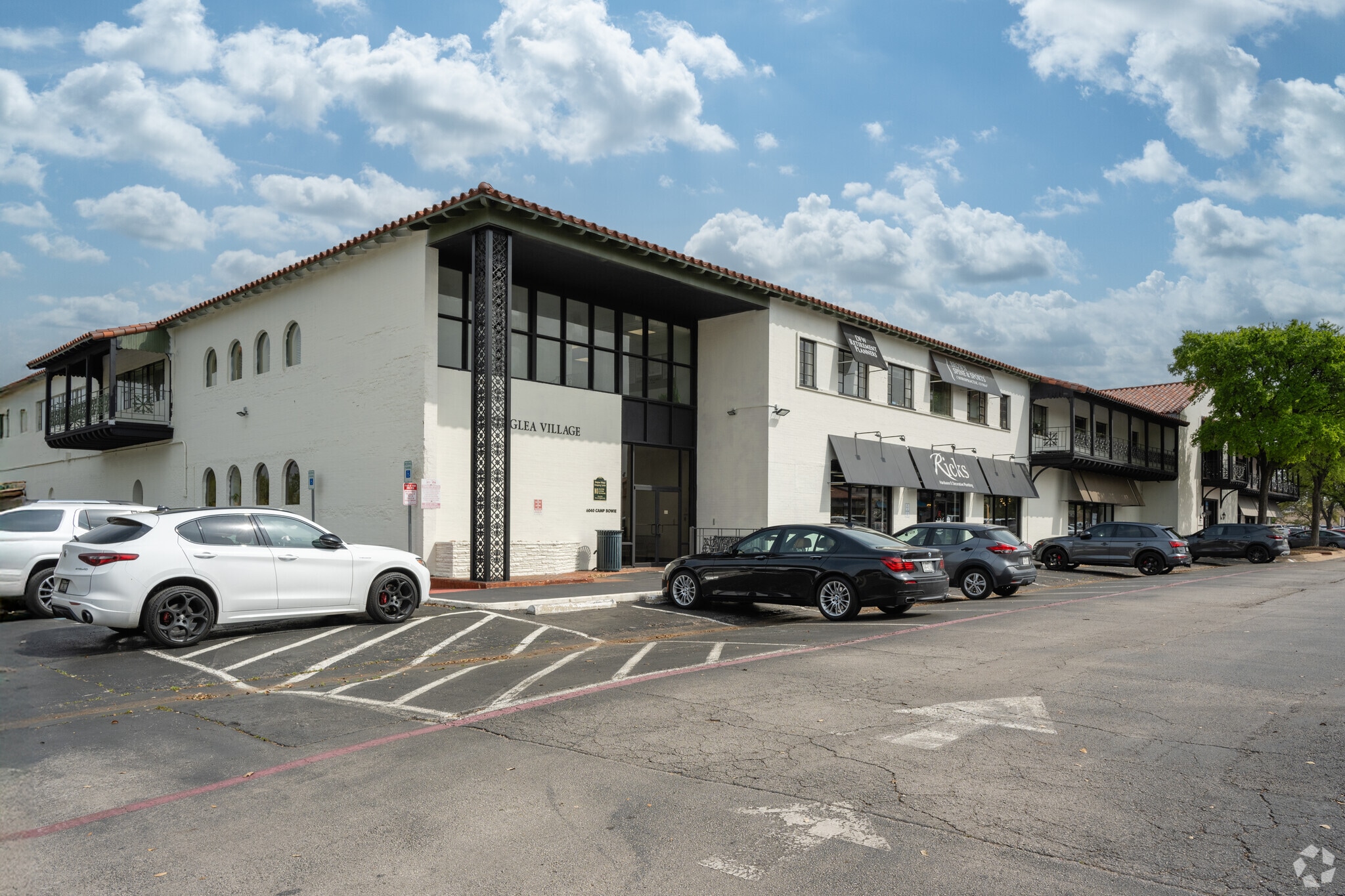 6040 Camp Bowie Blvd, Fort Worth, TX for Rent