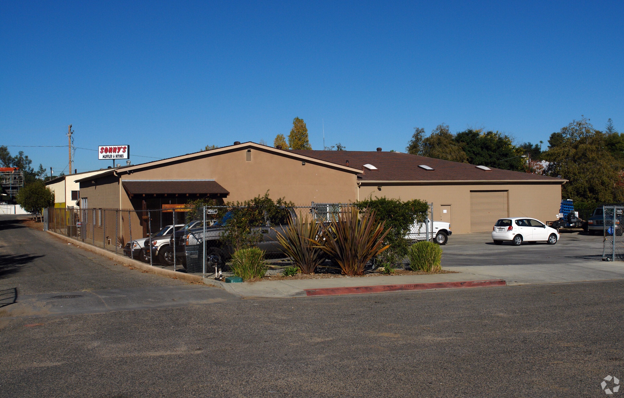 215 W Ash St, Fallbrook, CA for Rent