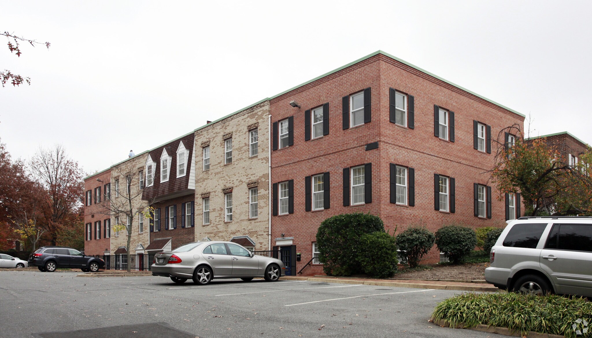 1493 Chain Bridge Rd McLean, VA 22101 Office Property for Lease on
