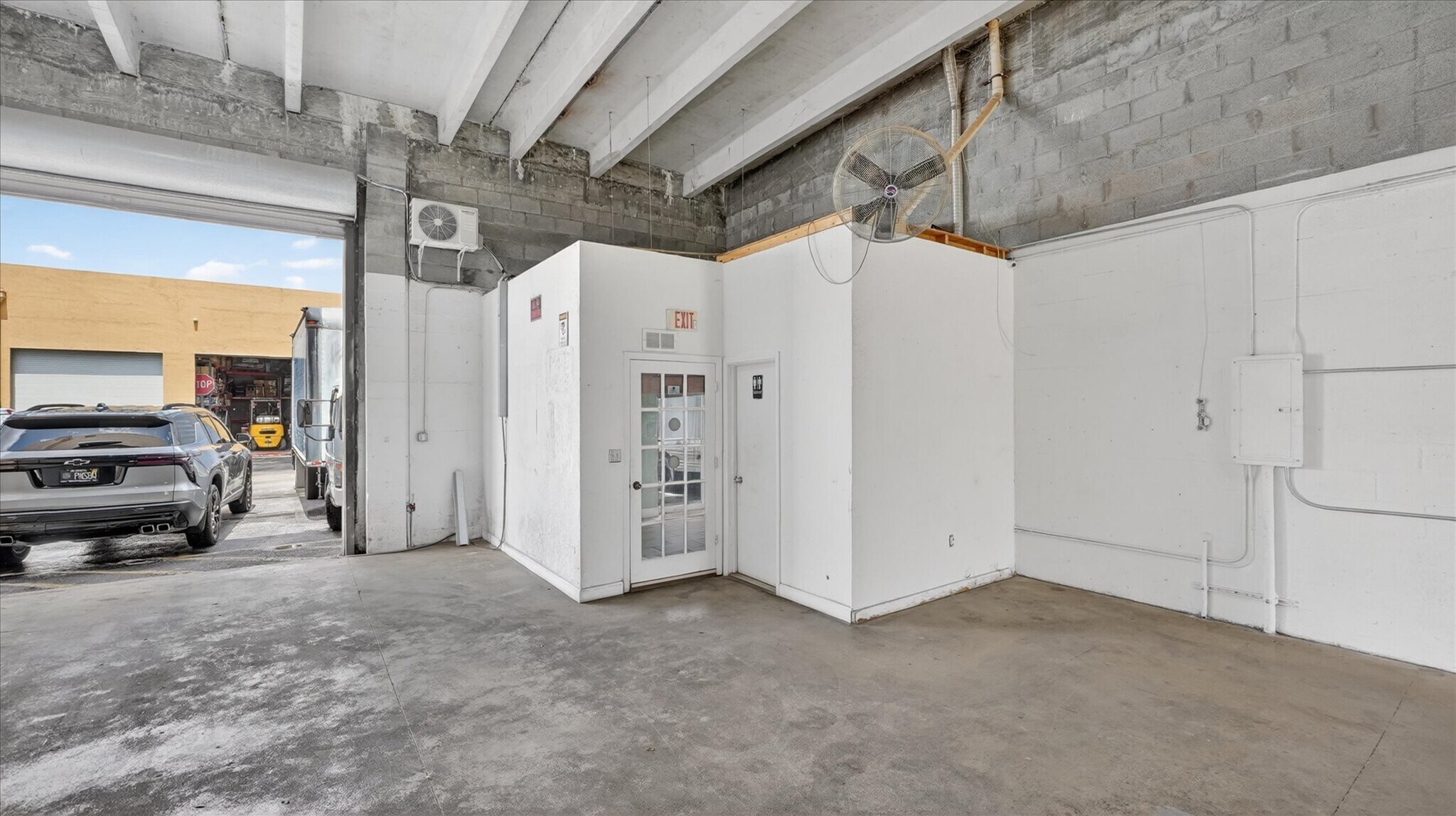 12434-12466 NW 38th Ave, Opa-locka, FL for Rent