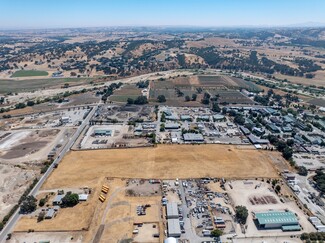 Paso Robles, CA Commercial - Volpi Ysabel Rd