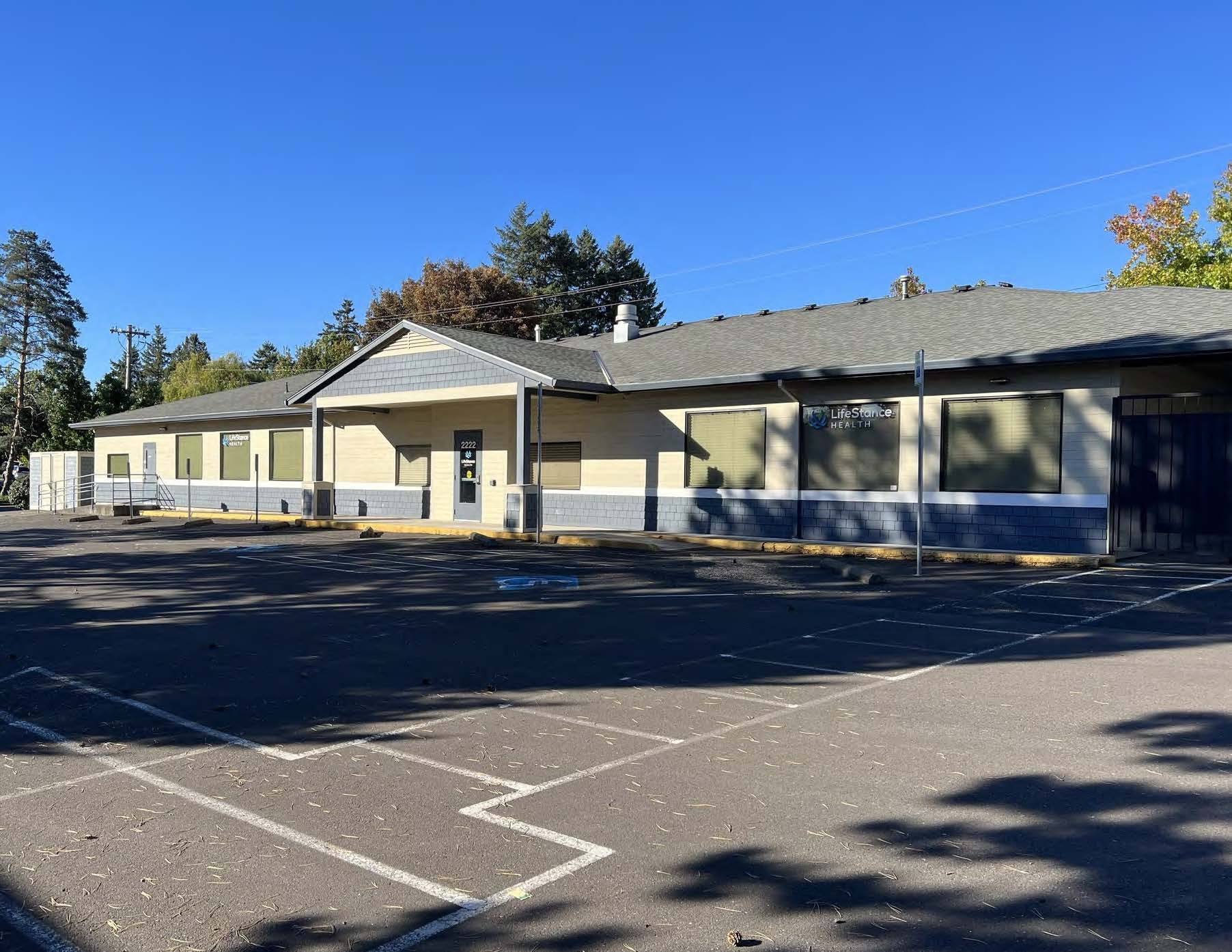 2222 E Powell Blvd, Gresham, OR for Sale