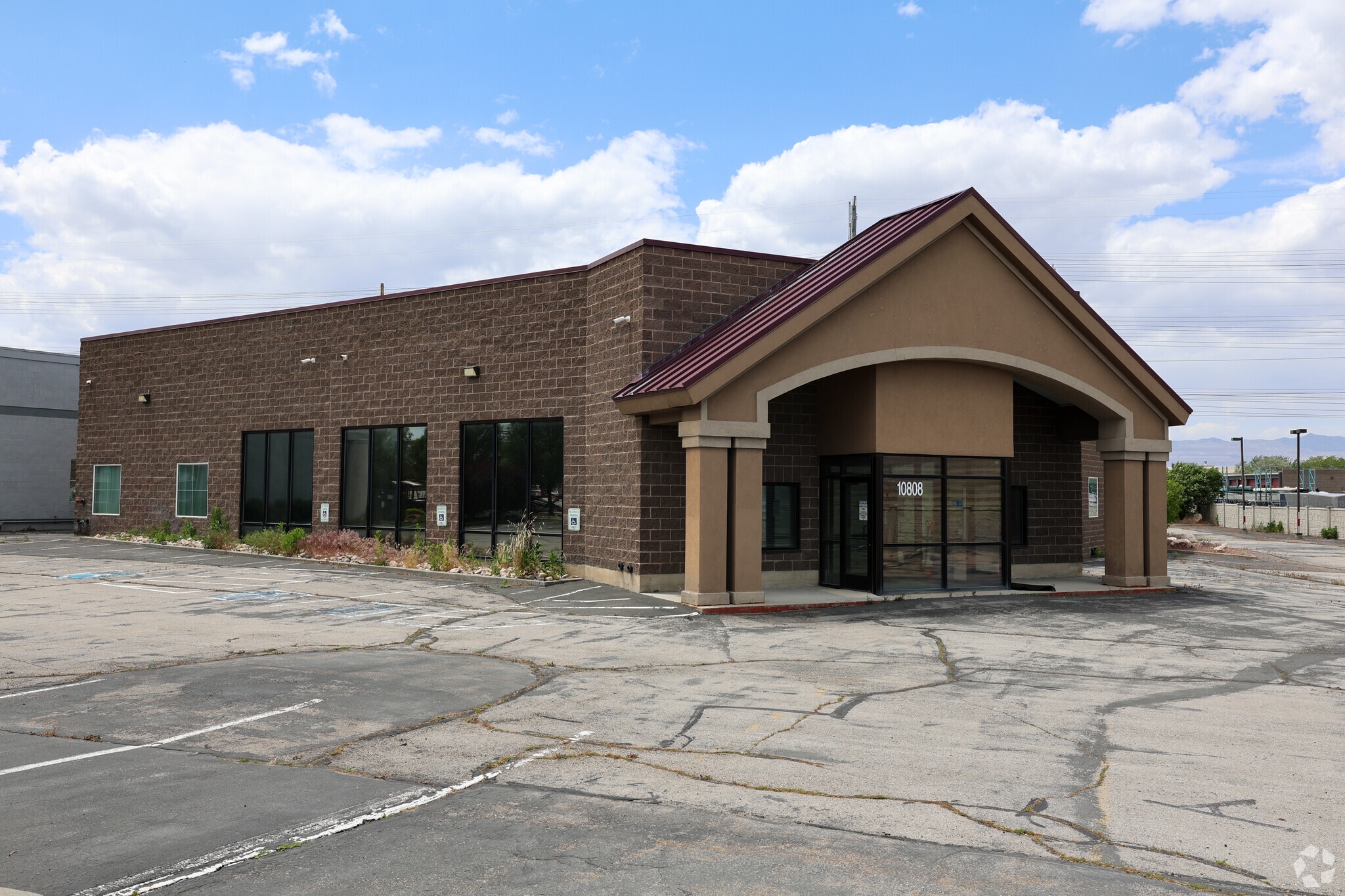 10808 S 300 W, South Jordan, UT for Sale
