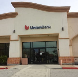 Rancho Cucamonga, CA Bank - 11551 Foothill Blvd