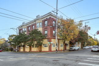 Portland, OR Apartments - 910 SE 37th Ave