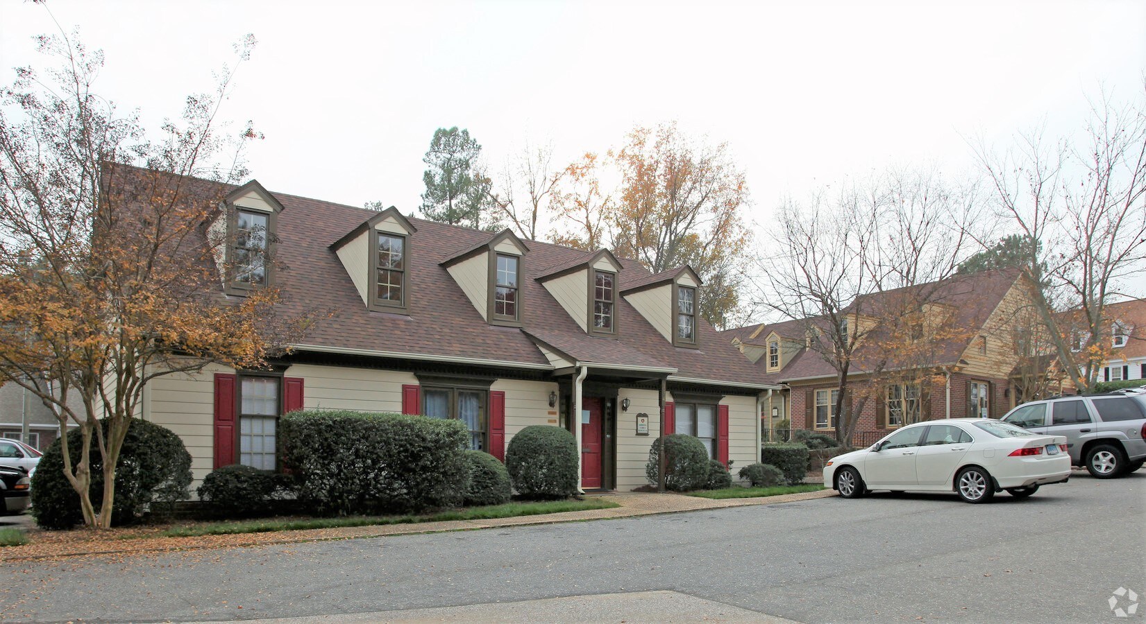 104-114 Brady Ct, Cary, NC for Sale