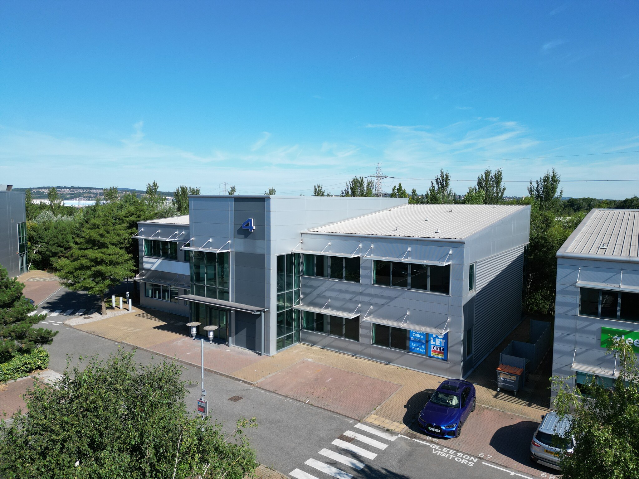 4 Europa Ct, Sheffield, SYK for Rent