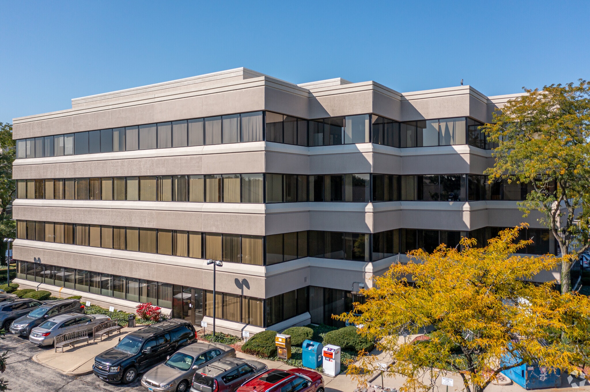 360 W Butterfield Rd, Elmhurst, IL for Rent