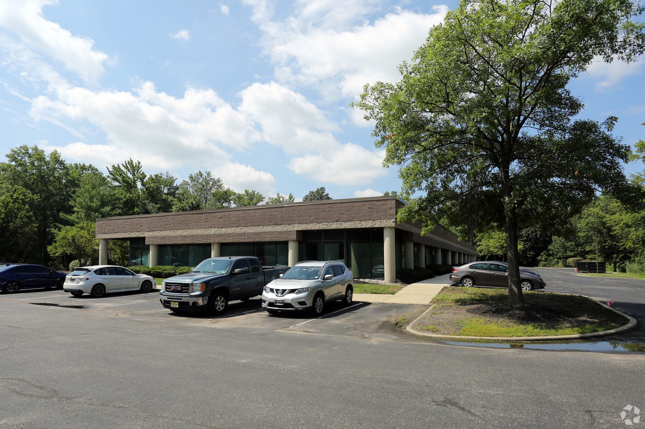 1222 Forest Pky, West Deptford, NJ for Rent
