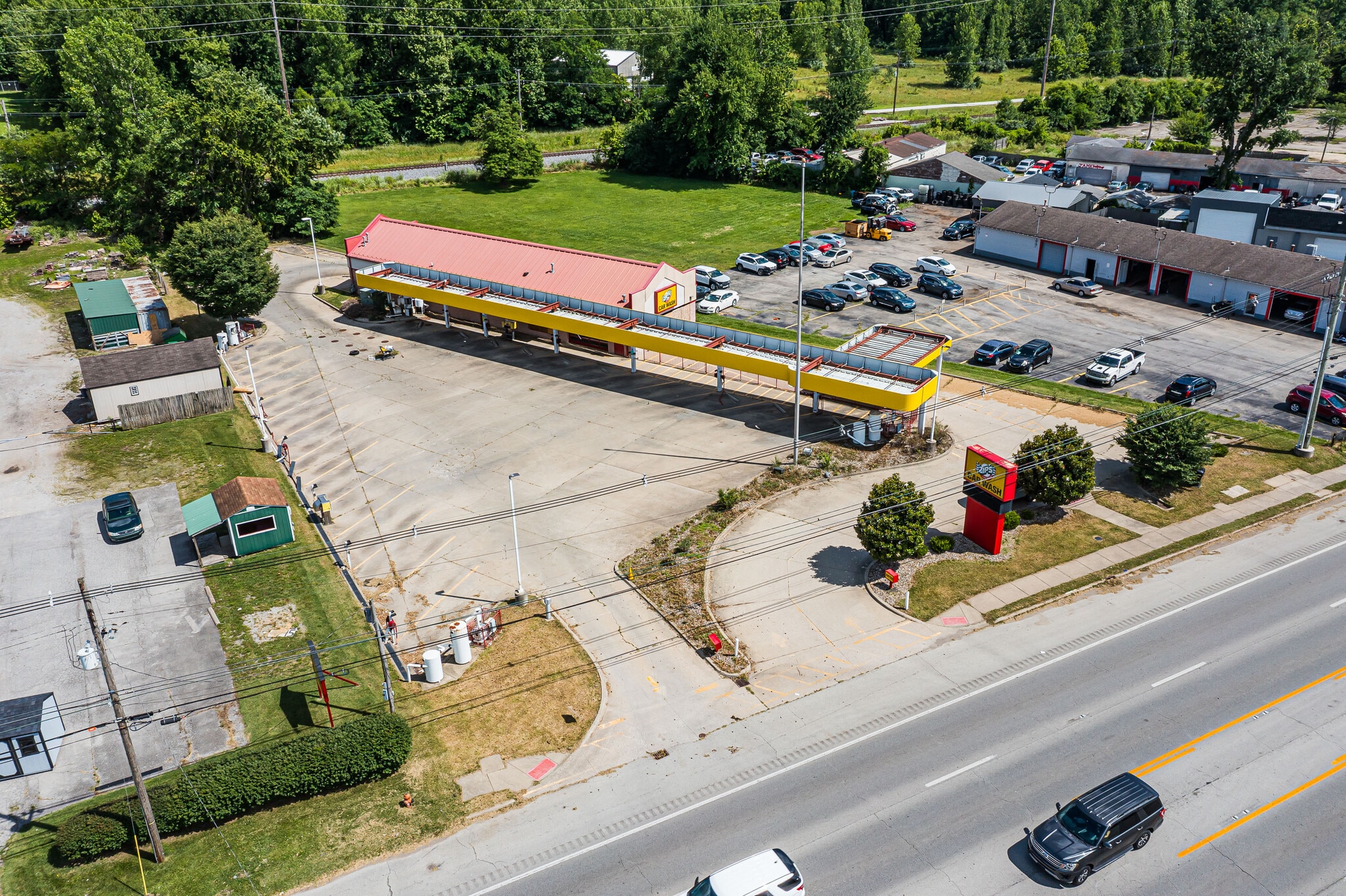 7773 Dixie Hwy, Louisville, KY for Sale