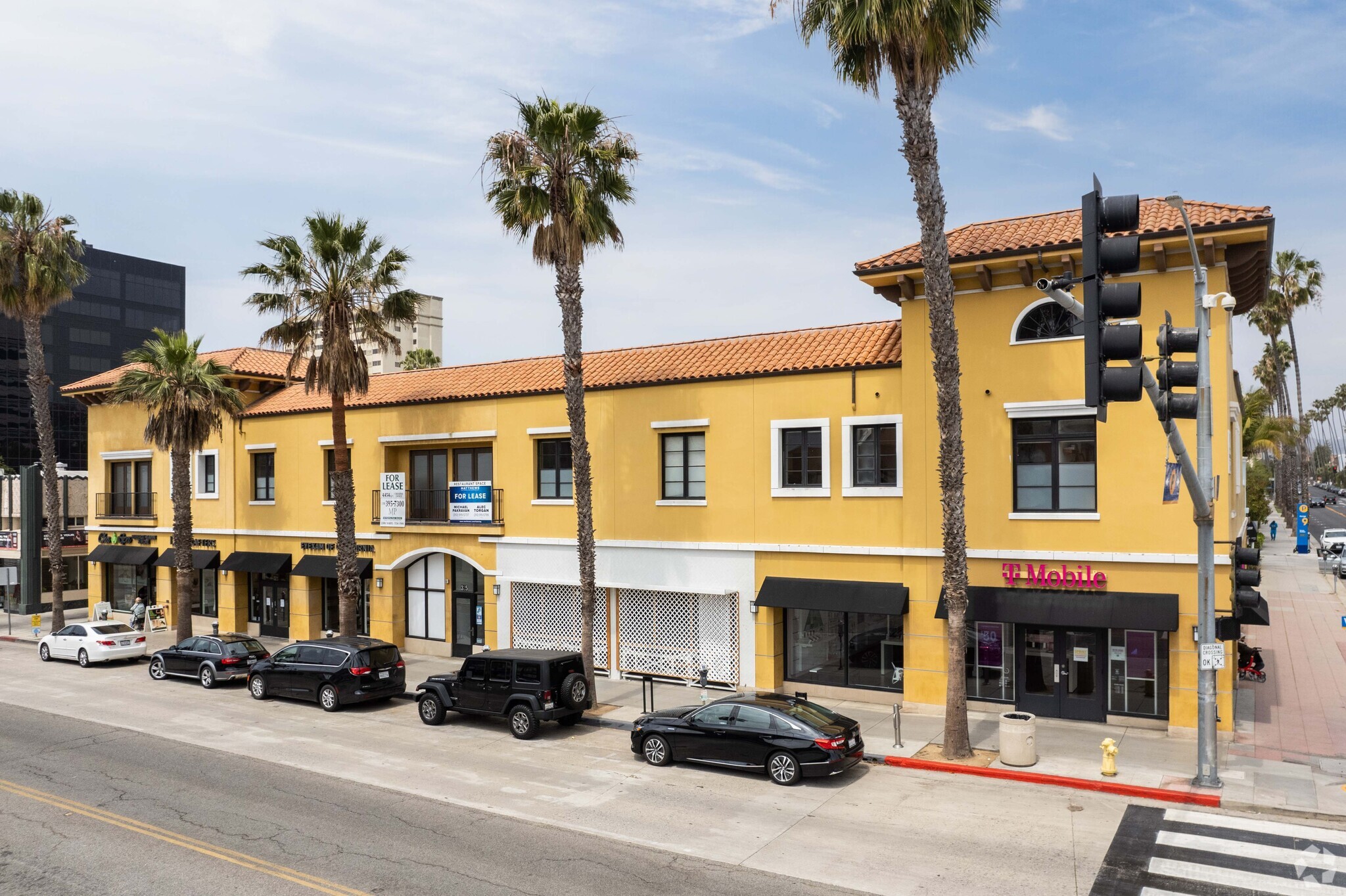 319-335 Wilshire Blvd, Santa Monica, CA for Rent