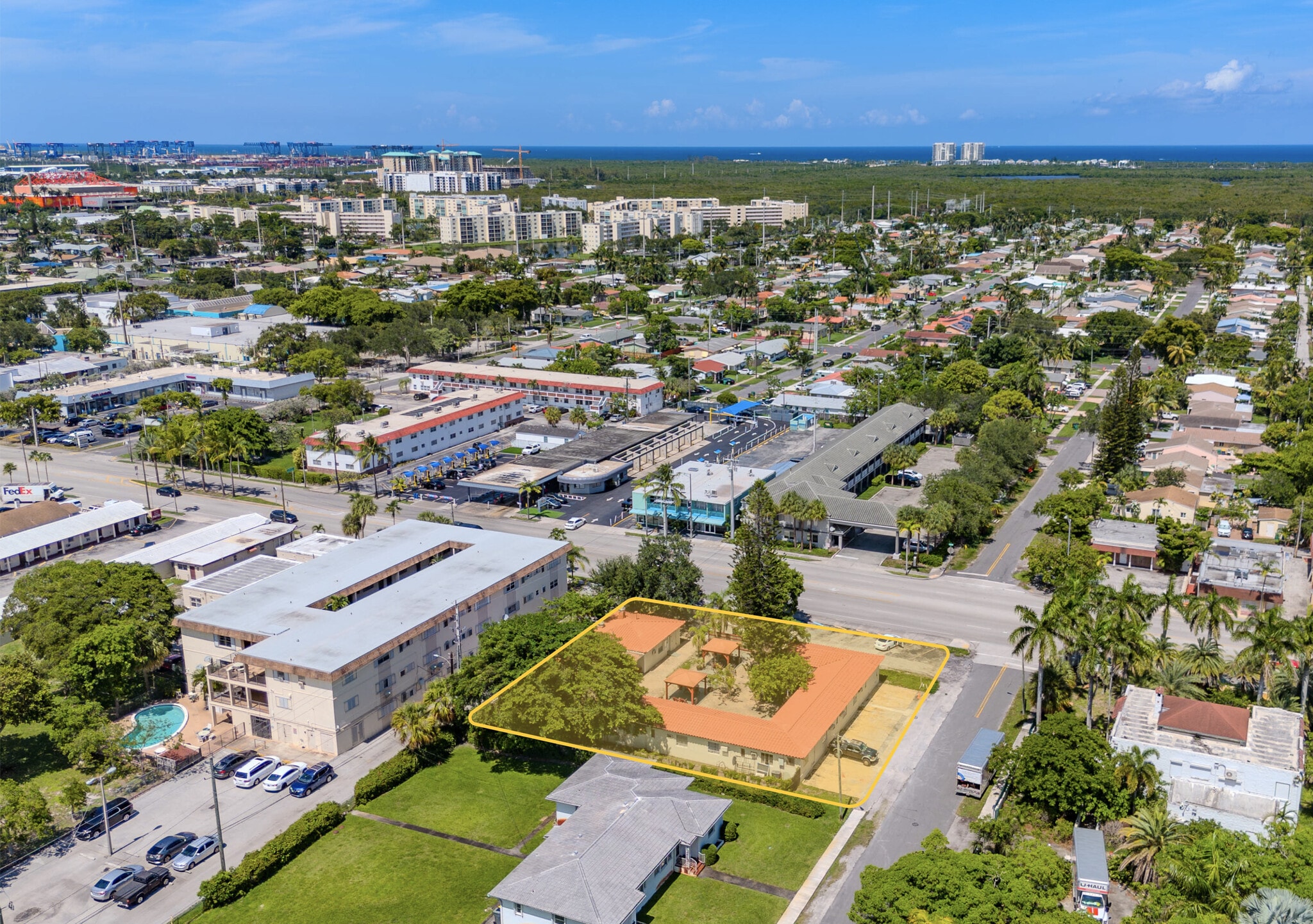 380 S Federal Hwy, Dania Beach, FL for Sale