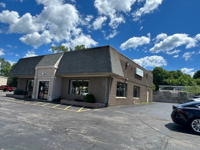 3707 30th Ave, Kenosha, WI for Sale