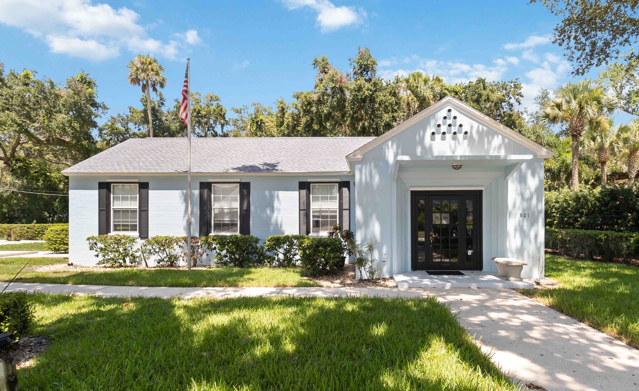 801 Magnolia St, New Smyrna Beach, FL for Sale