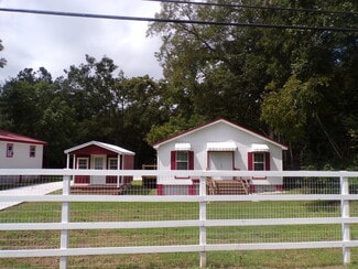 Jackson, GA Storefront Retail/Office - 450 S Oak St Jackson, GA Storefront Retail/Office - 450 S Oak St