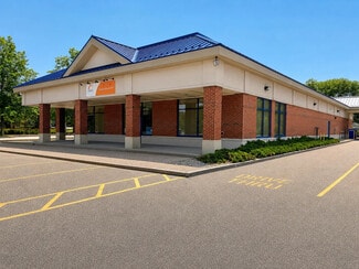 North Kingstown, RI Retail - 1041 Ten Rod Rd