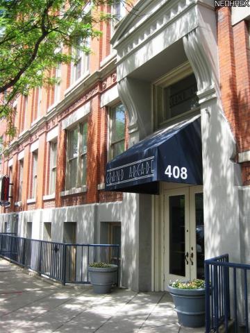 408 W St Clair Ave, Cleveland, OH for Sale