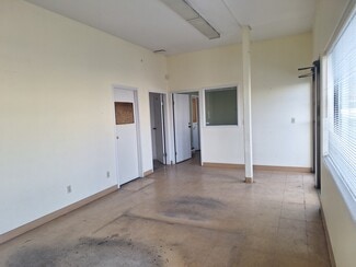 Nanaimo, BC Industrial - 690 Comox Rd