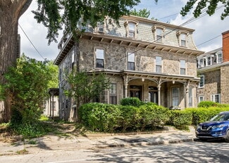Philadelphia, PA Apartments - 5911 Greene St