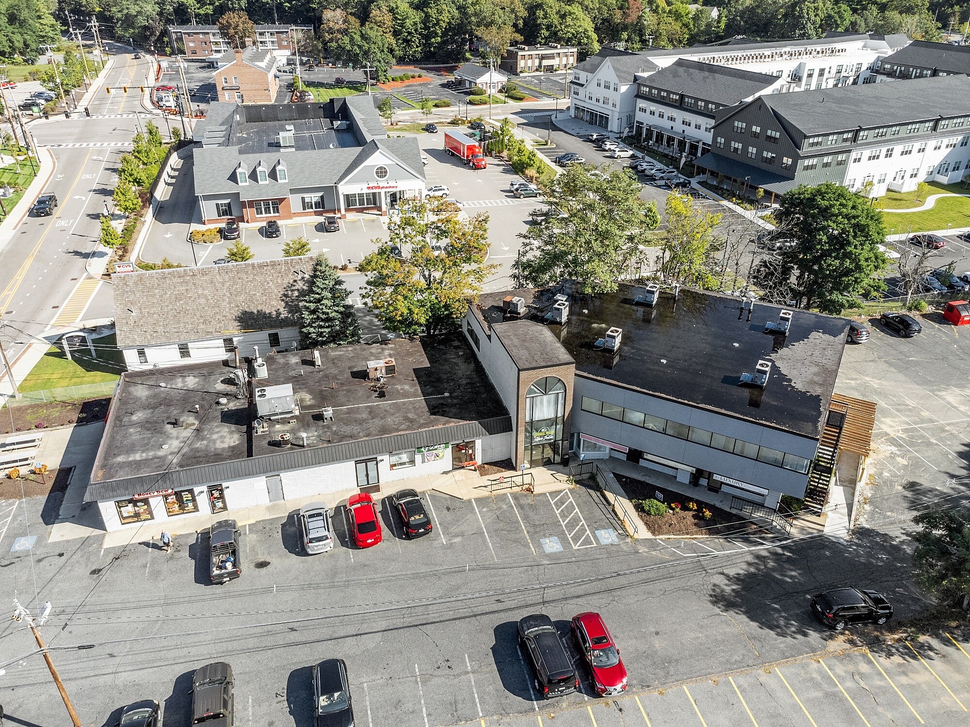 861 Edgell Rd, Framingham, MA for Rent