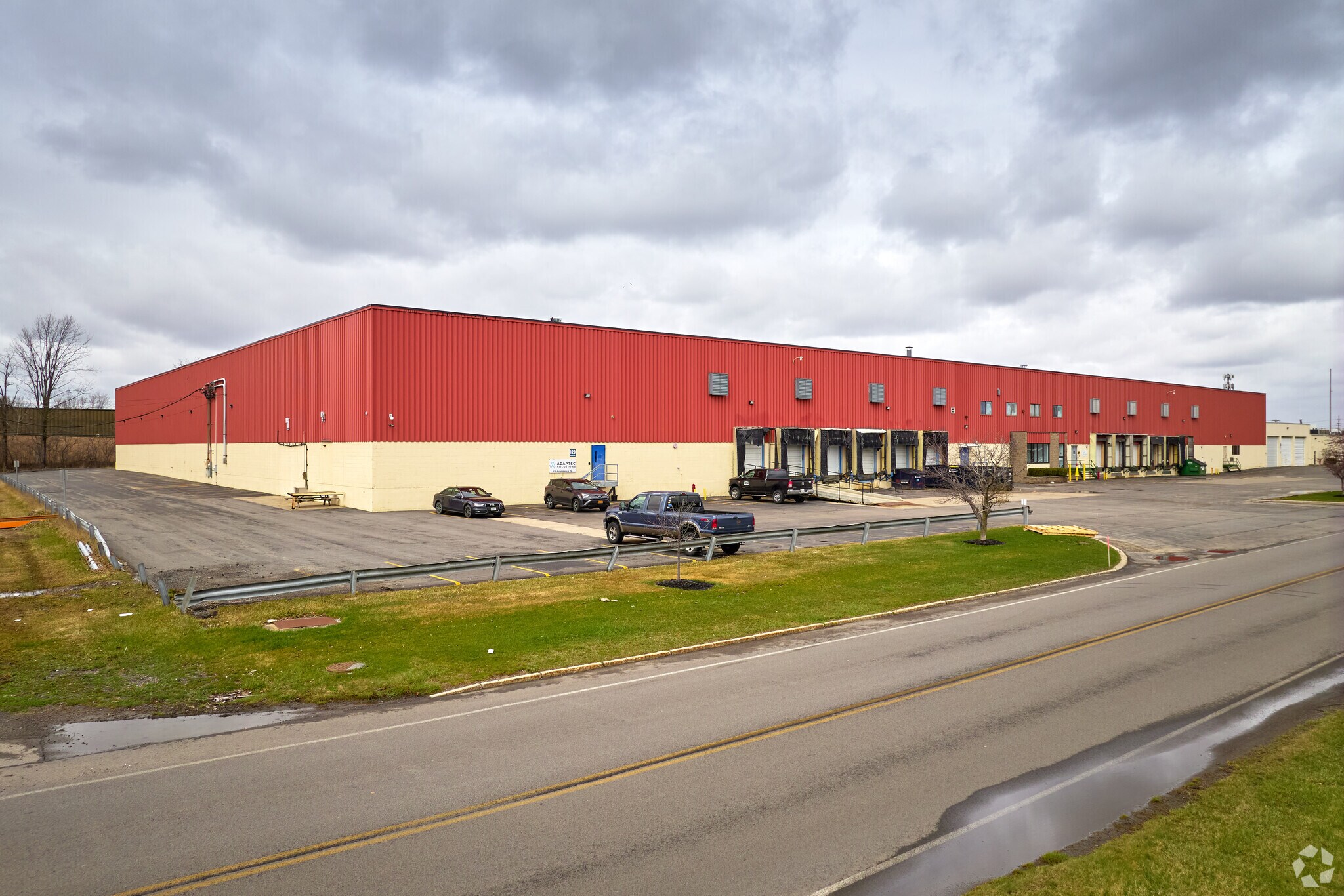 80 Commerce Dr, Rochester, NY for Rent
