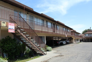 Bakersfield, CA Apartments - 420-426 Real Rd