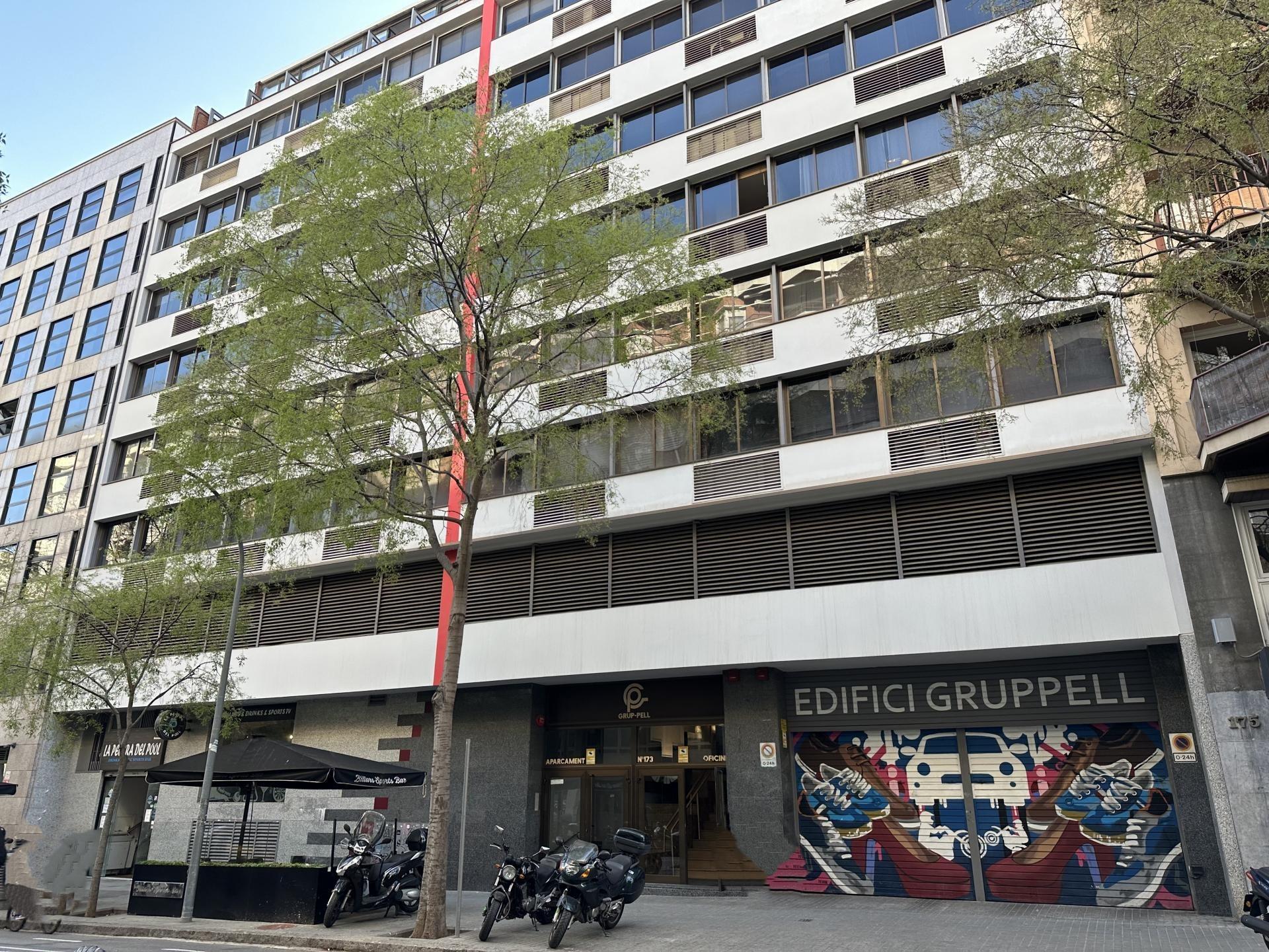 Carrer De Calàbria, Barcelona, BAR for Sale