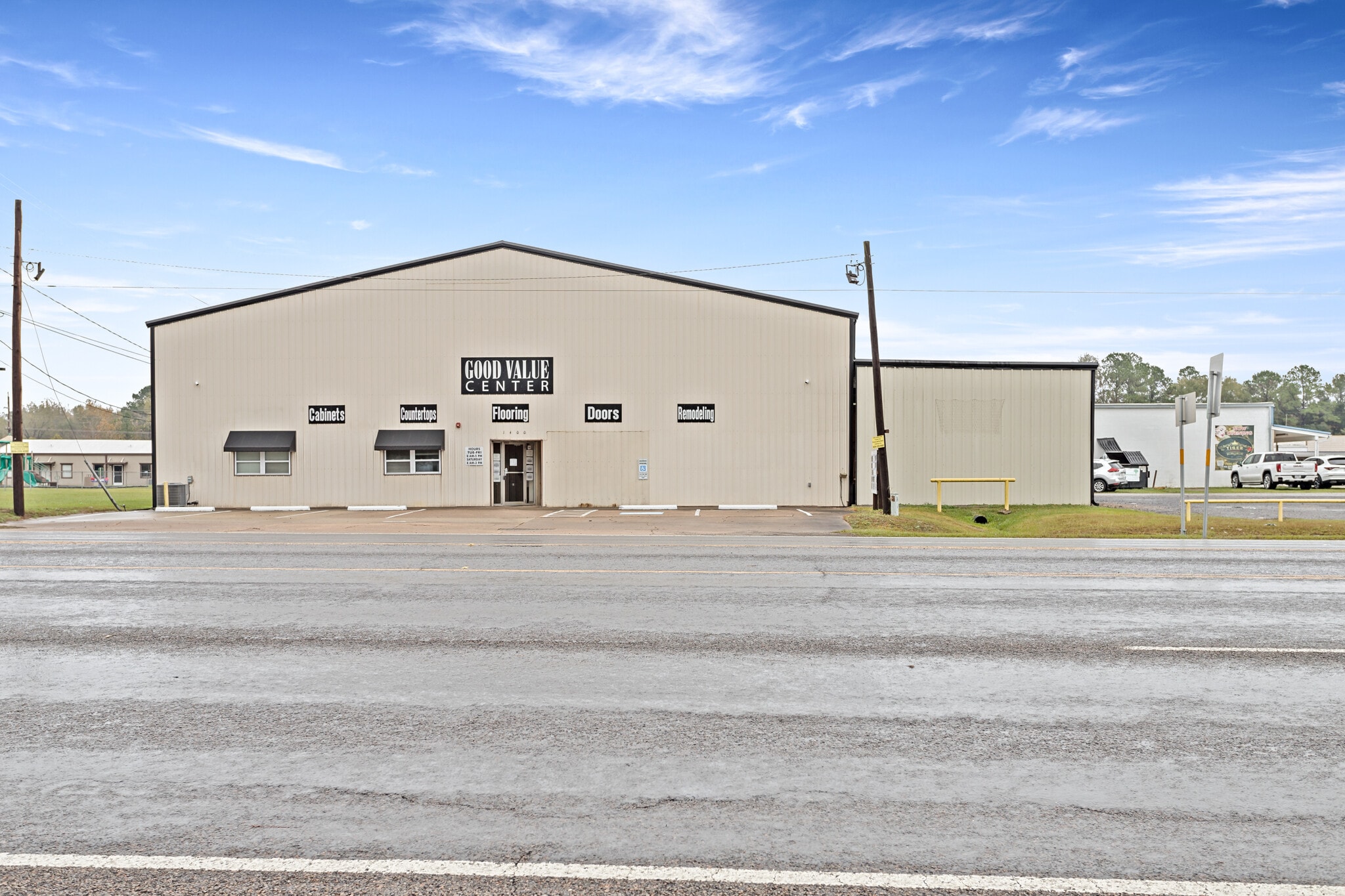 1400 N 5th St, Silsbee, TX for Sale