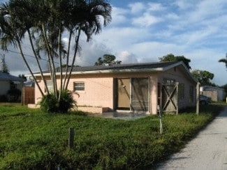 Stuart, FL Office - 3240 SE Kanner Hwy