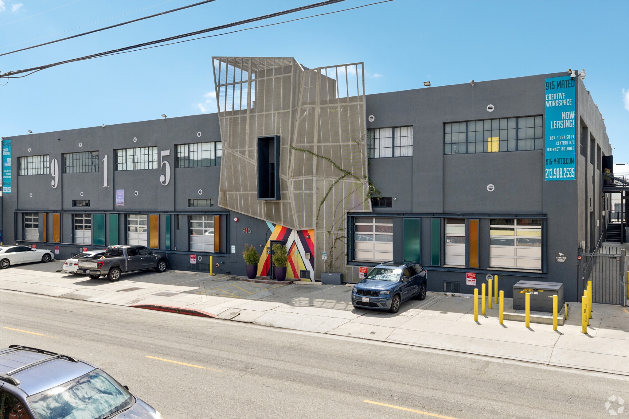 915 Mateo St, Los Angeles, CA for Rent