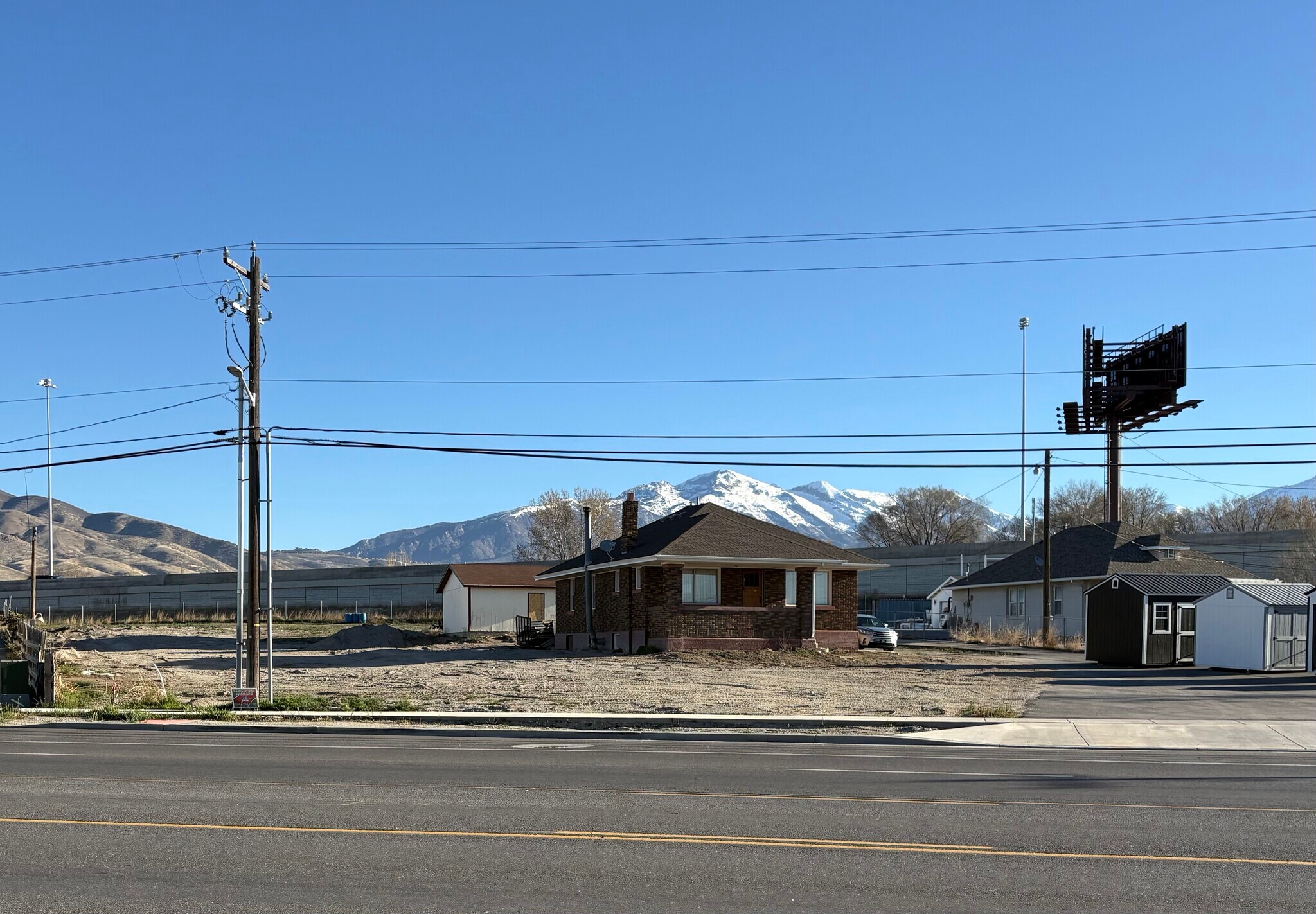 830-850 W State St, Lehi, UT for Rent