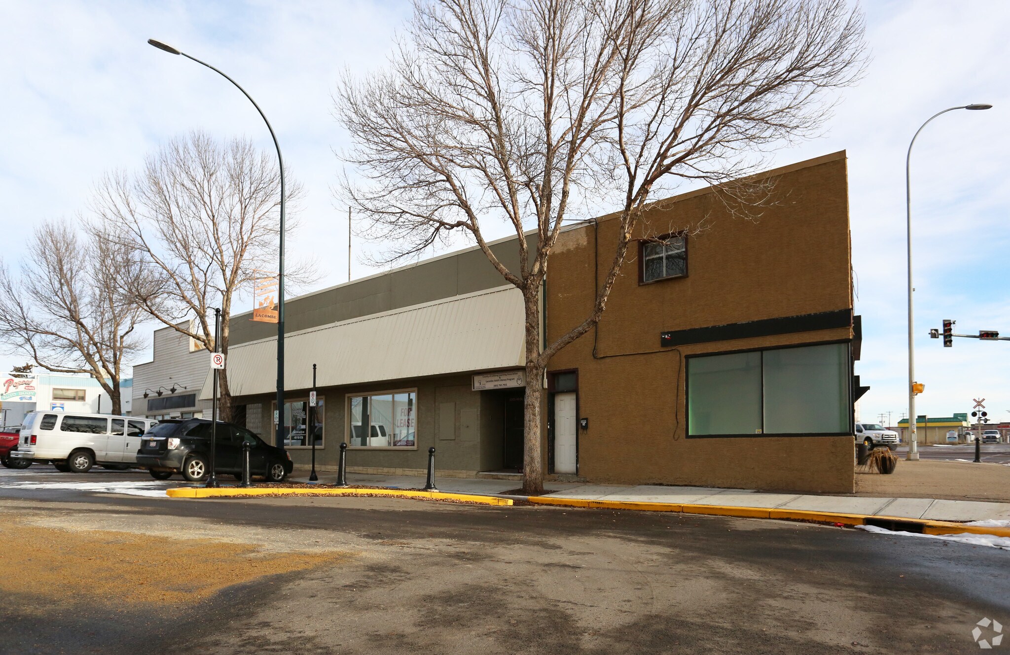 5004 Highway 2A, Lacombe, AB for Sale
