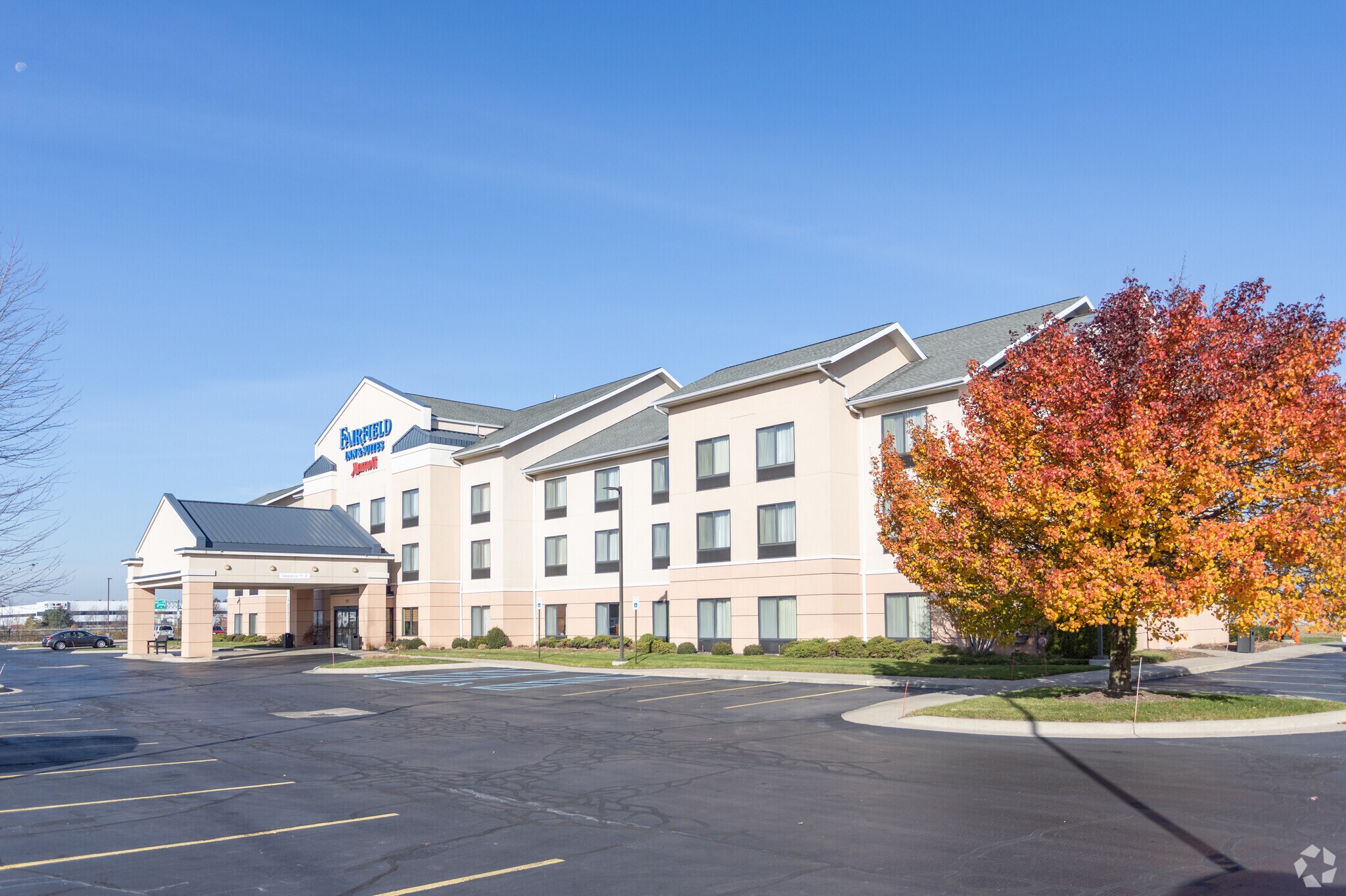 1520 Mount Garfield Rd Norton Shores, MI 49444 Hospitality Property