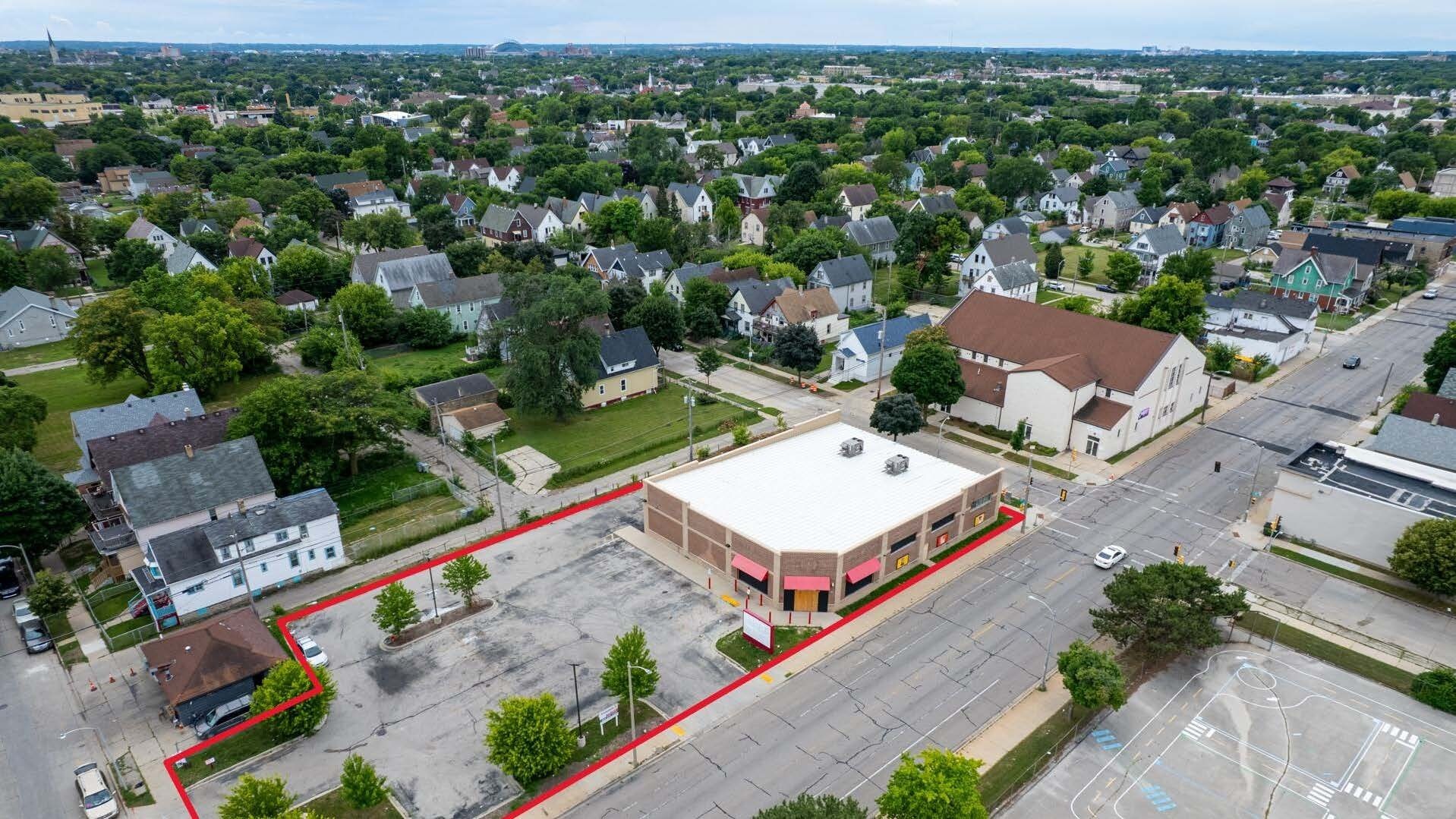 2117 W Center St, Milwaukee, WI for Sale