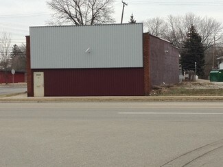 Flint, MI Freestanding - 3907 S Saginaw St
