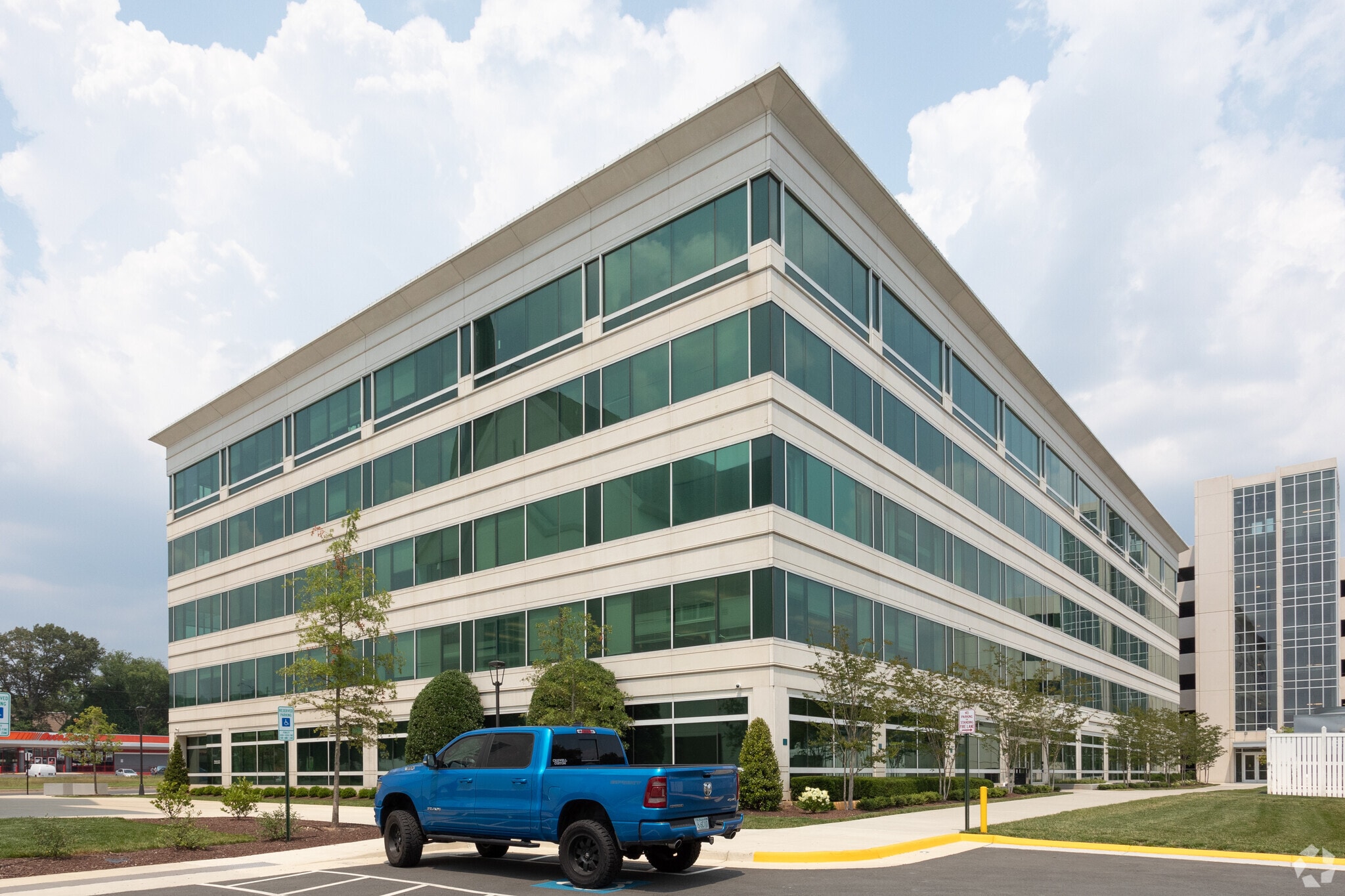 6565 Arlington Blvd, Falls Church, VA for Rent