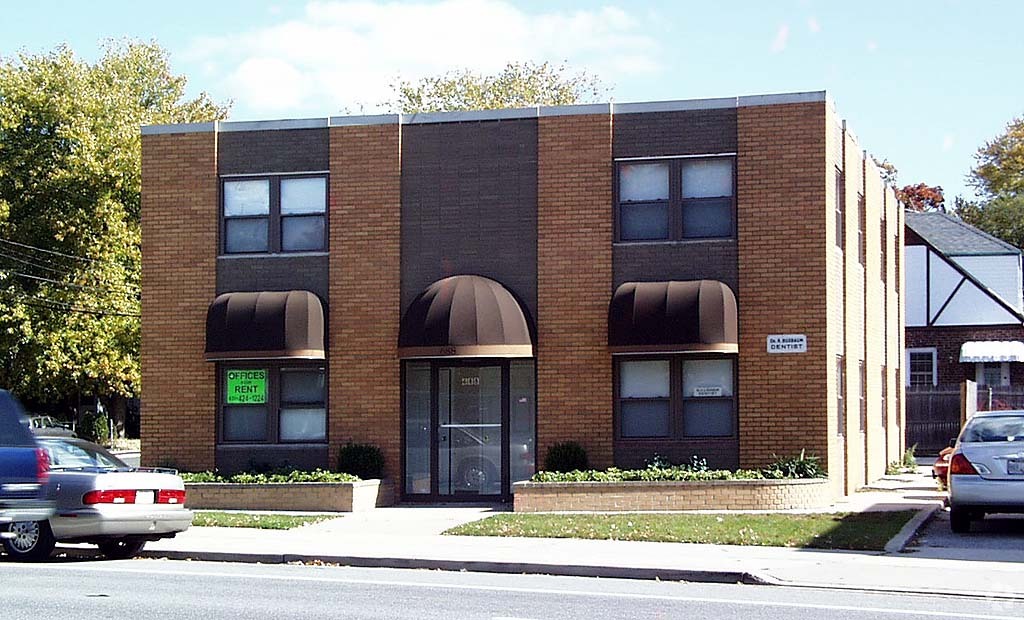 688 Broadway, Massapequa, NY for Rent