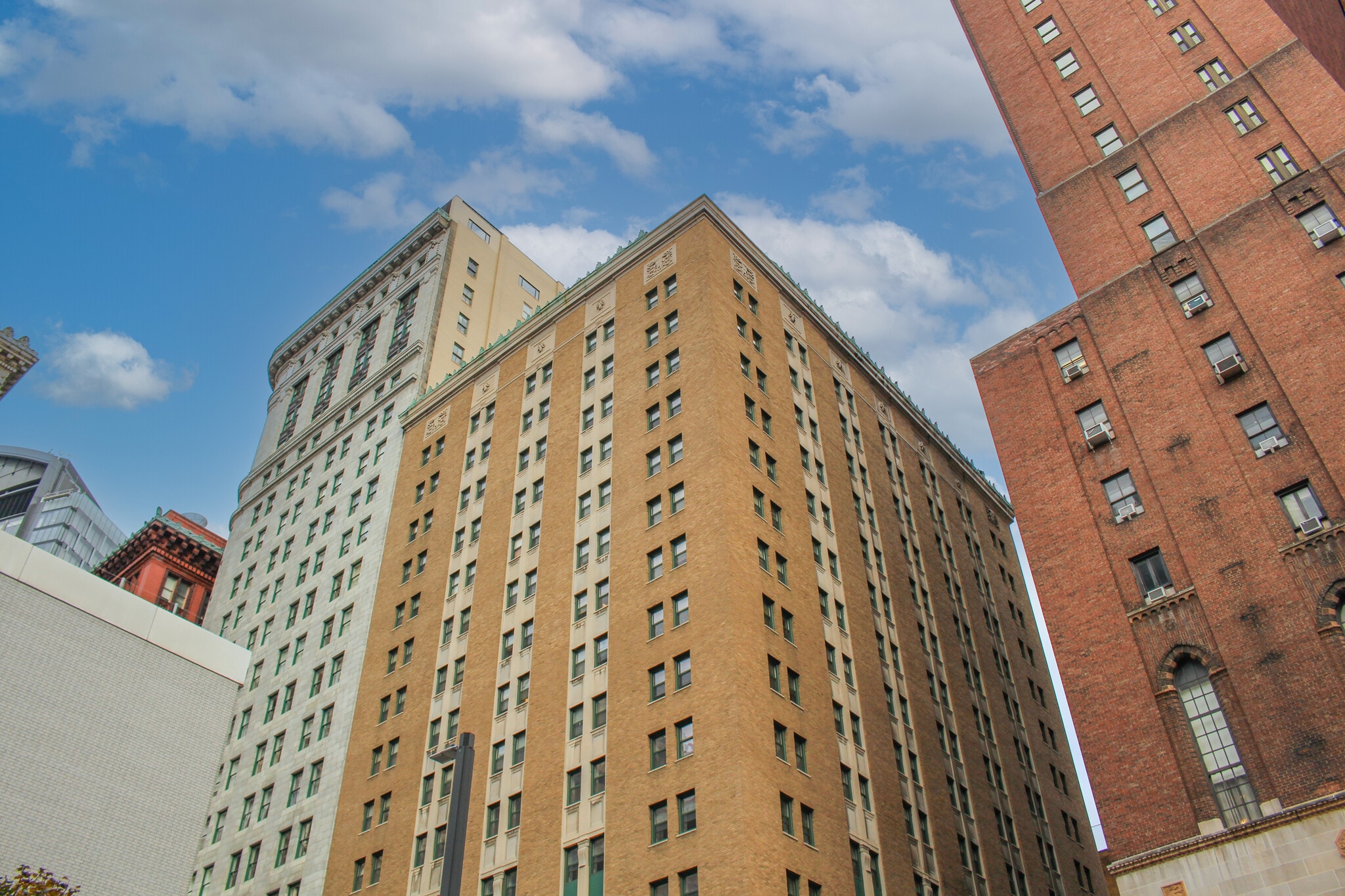 304 Wood St, Pittsburgh, PA for Rent