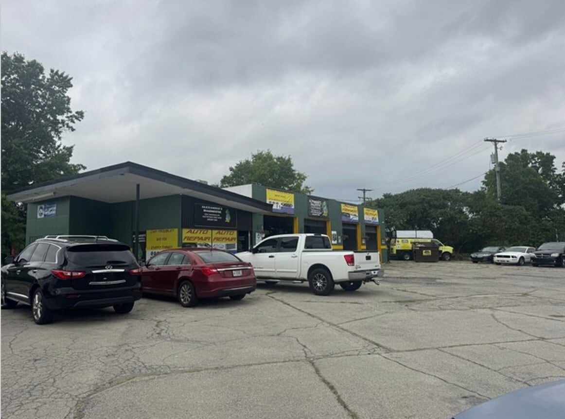 5202 Mahoning Ave, Youngstown, OH for Sale