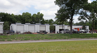 Houston, TX Industrial - 904 W Tidwell Rd