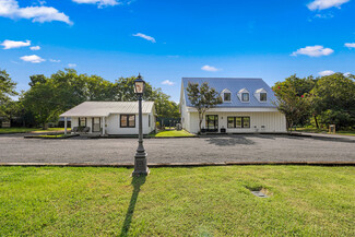 Round Top, TX Residential Income - 453 N Washington St