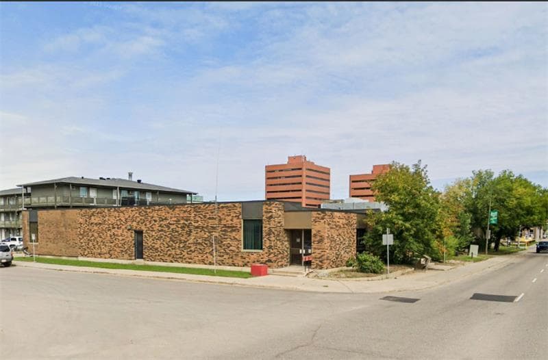 9702 Hardin St, Fort McMurray, AB for Sale