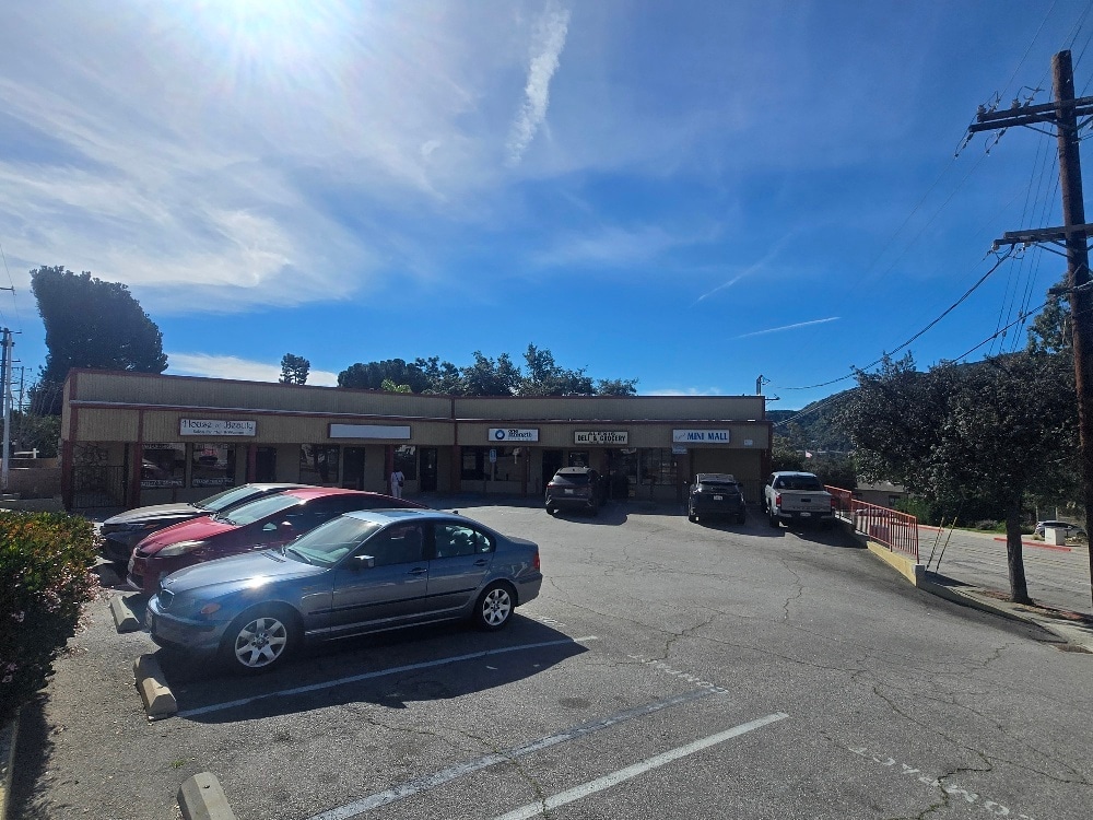 4050 Montrose Ave, La Crescenta, CA for Rent